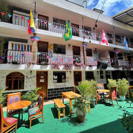 El Jardin Escondido Party Hostel Baños Εξωτερικό φωτογραφία