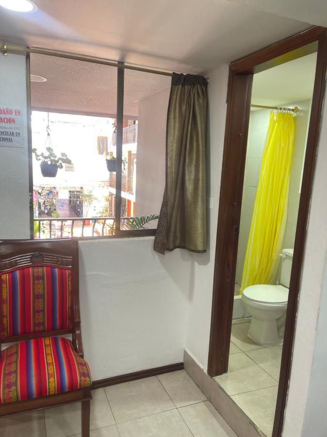 El Jardin Escondido Party Hostel Baños Εξωτερικό φωτογραφία