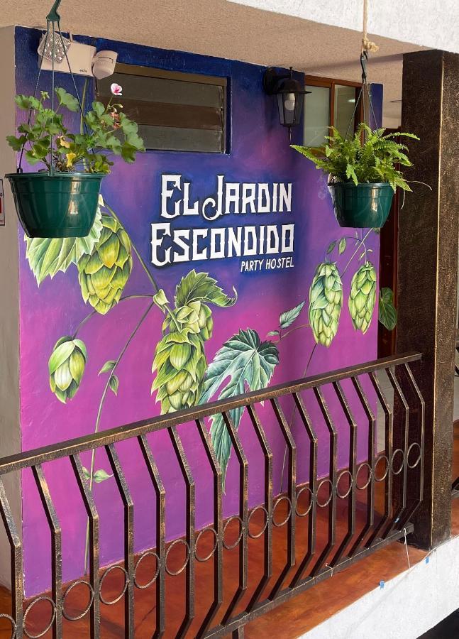 El Jardin Escondido Party Hostel Baños Εξωτερικό φωτογραφία