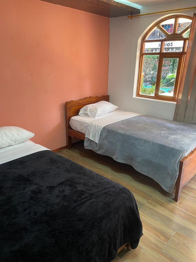 El Jardin Escondido Party Hostel Baños Εξωτερικό φωτογραφία