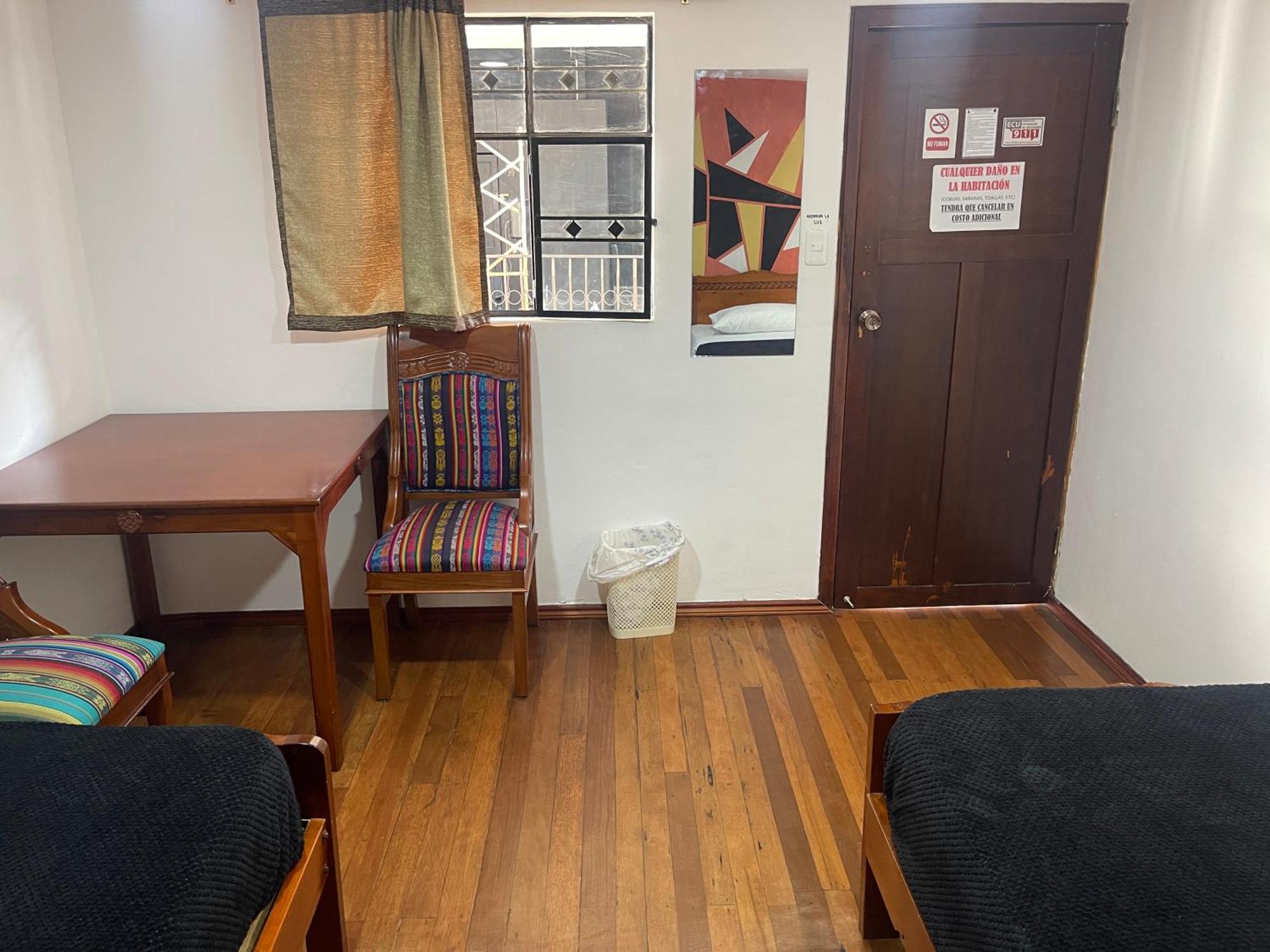 El Jardin Escondido Party Hostel Baños Εξωτερικό φωτογραφία