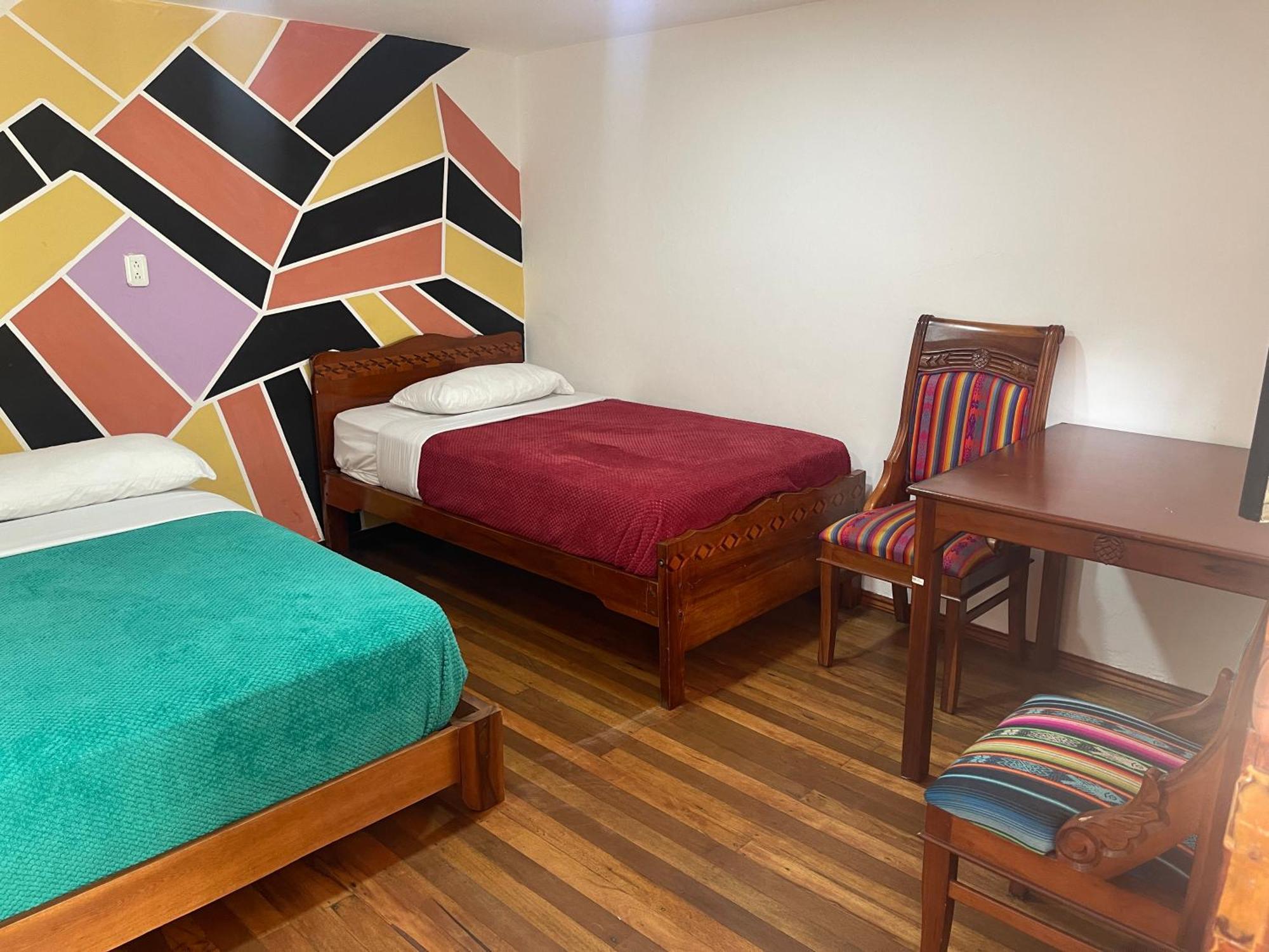 El Jardin Escondido Party Hostel Baños Εξωτερικό φωτογραφία