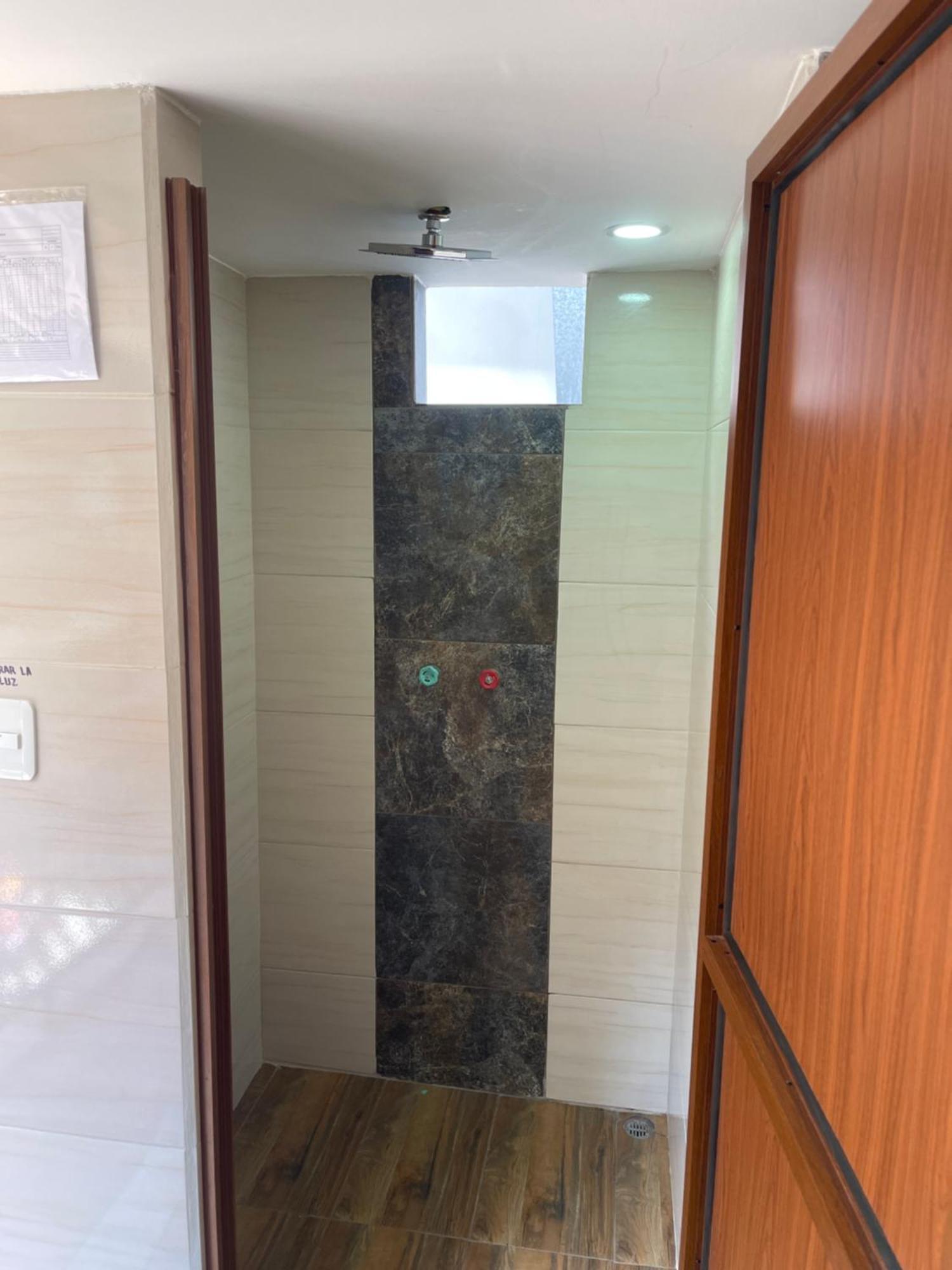 El Jardin Escondido Party Hostel Baños Εξωτερικό φωτογραφία