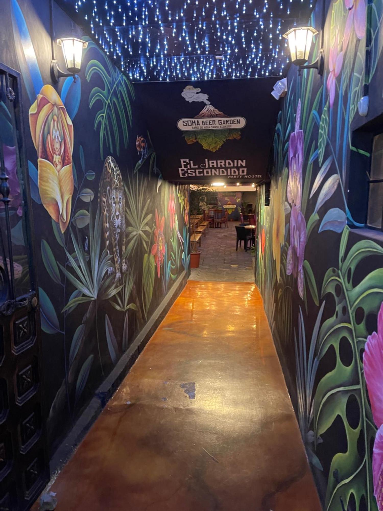 El Jardin Escondido Party Hostel Baños Εξωτερικό φωτογραφία